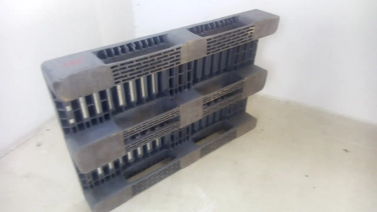 Kunststoffpaletten EUM-CR1, gebraucht – Ansicht von unten