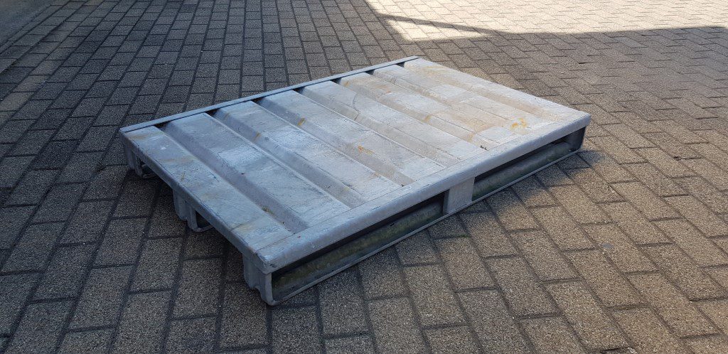 Stahlpaletten EUM-MSBk-fvz, gebraucht – 1200x800x130 mm