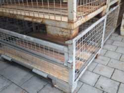 Nahaufnahme halbhohe Gitterbox 1200x800x570mm gebraucht